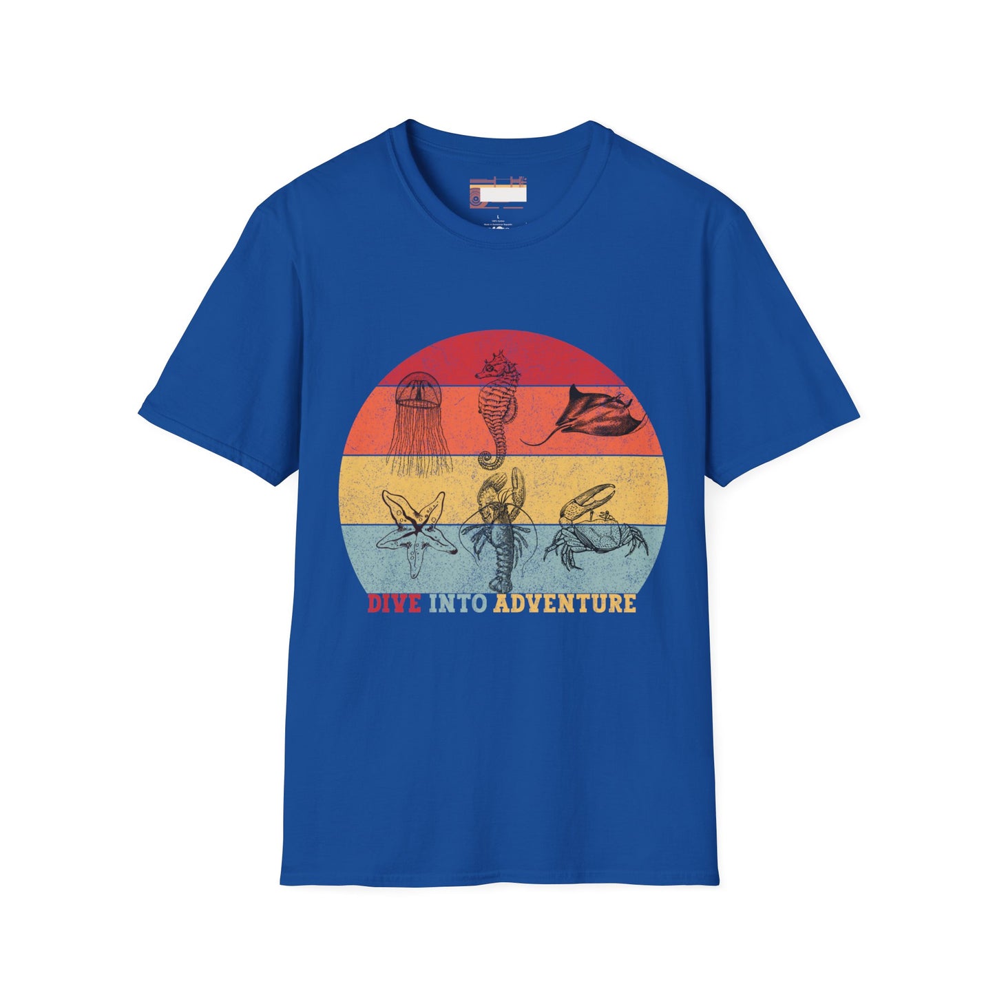 Deep Diving Sea Creatures Graphic Comfort Unisex T-shirt