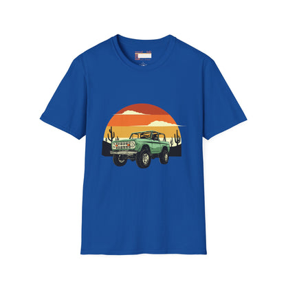 Retro Summer Graphic Hiking Designed Comfort T-shirt