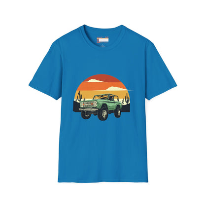 Retro Summer Graphic Hiking Designed Comfort T-shirt