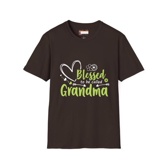 Graphic Designed Blessed Grand ma Minimalist Comfort T-shirt