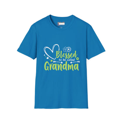 Graphic Designed Blessed Grand ma Minimalist Comfort T-shirt
