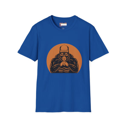 Retro Graphic Gorilla Looking Cool Designed Comfort Unisex T-shirt