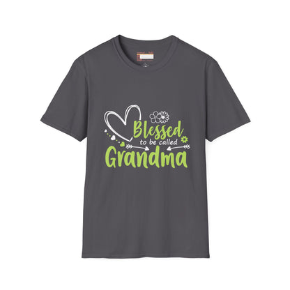 Graphic Designed Blessed Grand ma Minimalist Comfort T-shirt