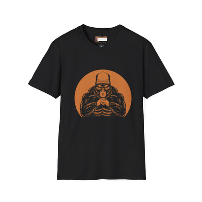 Retro Graphic Gorilla Looking Cool Designed Comfort Unisex T-shirt