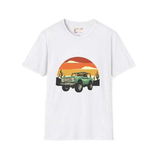 Retro Summer Graphic Hiking Designed Comfort T-shirt