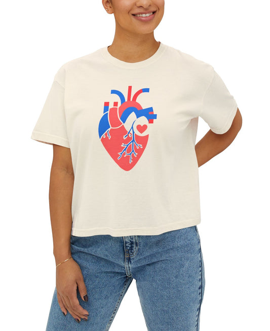 Graphic Heartfelt Women's Boxy Tee - Casual Love Design for Everyday Comfort